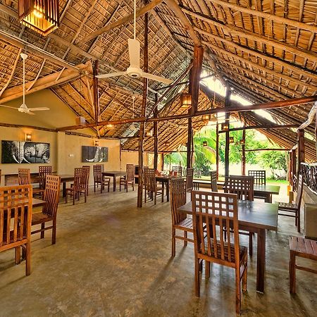 Thuduwa Camp - Udawalawe Villa Sevanagala Ngoại thất bức ảnh