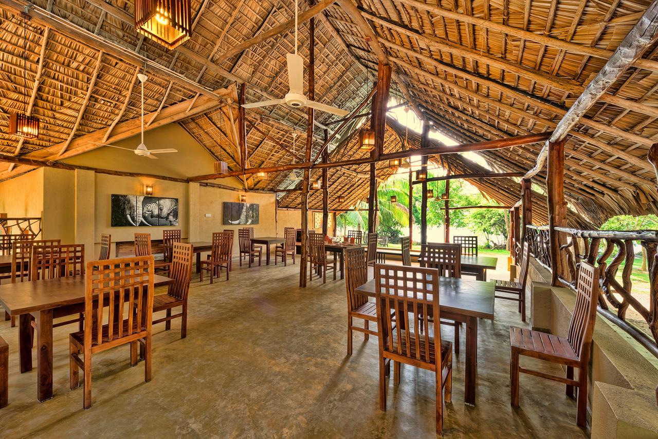 Thuduwa Camp - Udawalawe Villa Sevanagala Ngoại thất bức ảnh