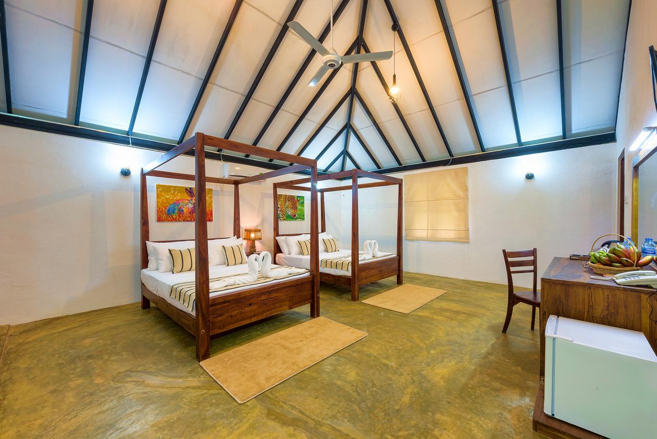 Thuduwa Camp - Udawalawe Villa Sevanagala Ngoại thất bức ảnh