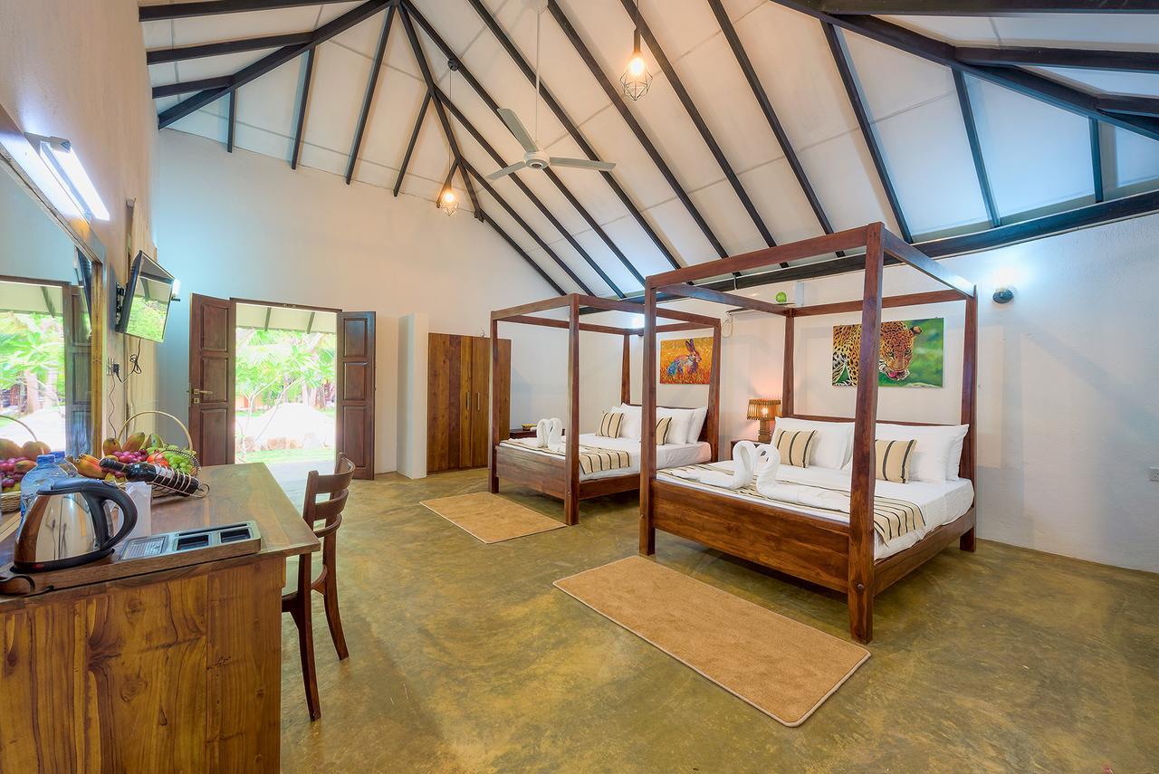 Thuduwa Camp - Udawalawe Villa Sevanagala Ngoại thất bức ảnh